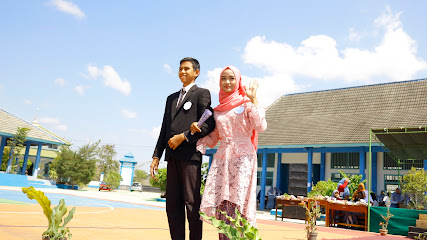 SMKN 1 GIRITONTRO (1)
